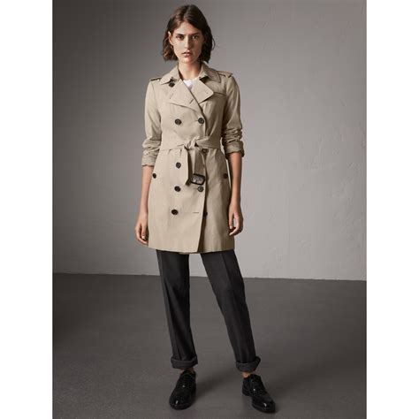 burberry sandringham trench stone|trench coat burberry original.